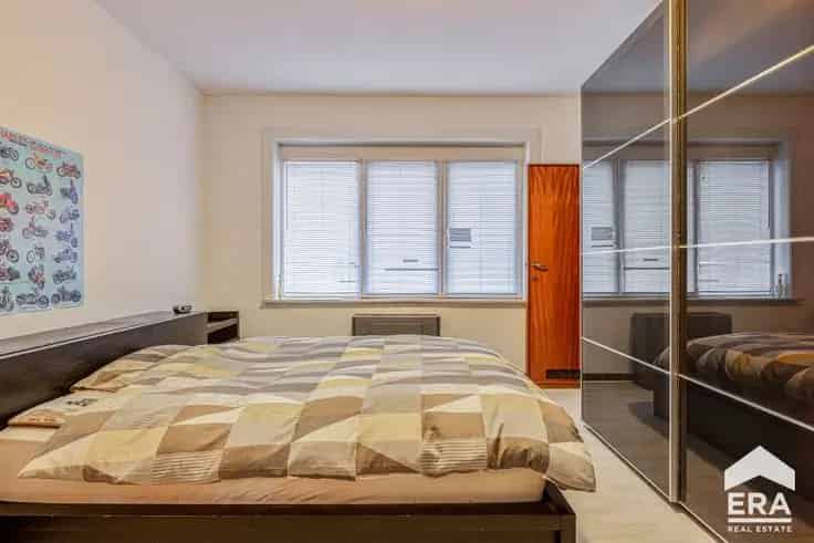 Appartement Te Koop Halle 1 Slaapkamer Terras