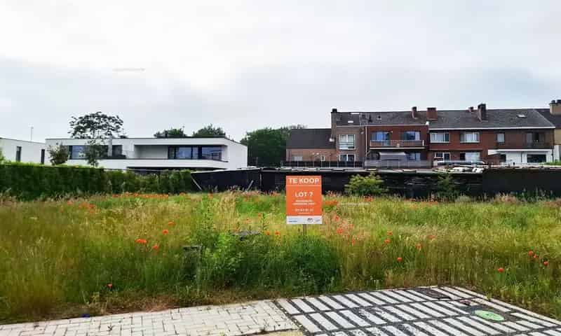Bouwgrond Diepenbeek 719m2 Zuidgericht Bungalow