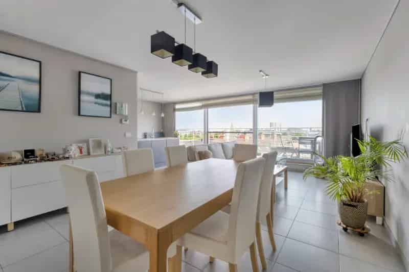 Penthouse Appartement te Huur Roeselare