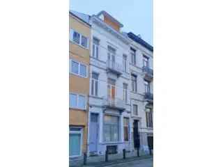 Huis Gemengd Gebruik Etterbeek 367m²