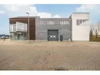 Industrie te koop Mol - Magazijn 830m² showroom kantoren woonst