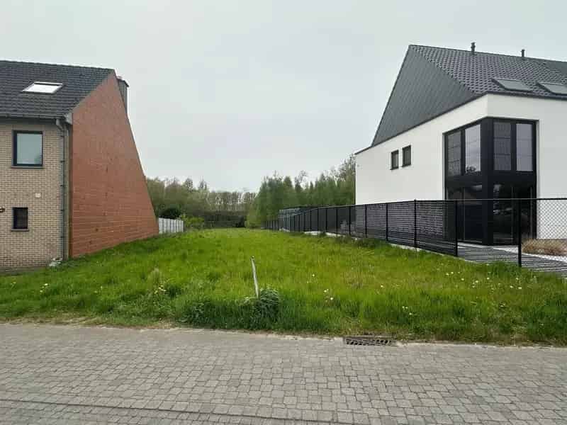 Bouwgrond Halfopen Bebouwing 1734m²