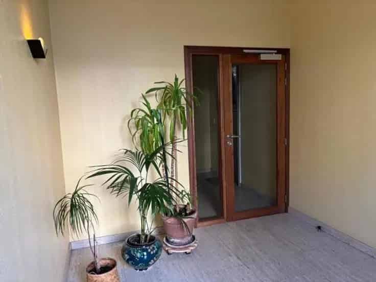 Appartementsblok 5 Wooneenheden Te Koop Te Renoveren