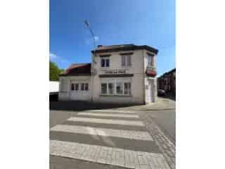 Handelspand te koop Menen - Café met Woning - Tuin en Terras