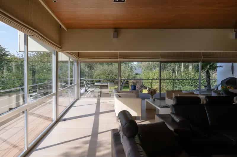 Modernistische Villa te Koop - Ruime Open Lay-out