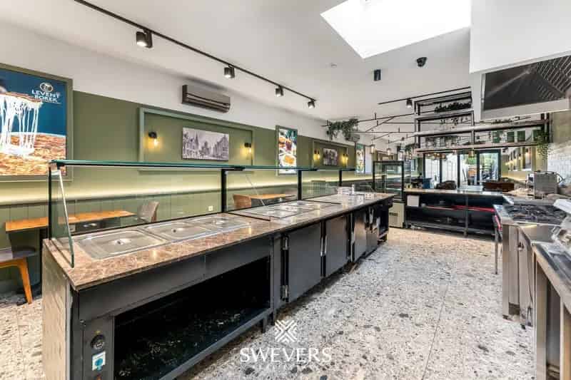 Handelspand met Woning Heusden Centrum