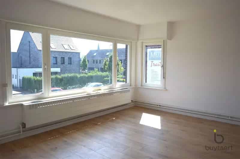 Gerenoveerde woning met tuin te Nieuwmoer