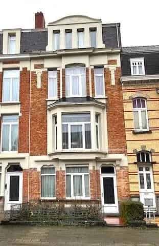 Ruime woning te koop Doornik 4 slaapkamers Grote tuin