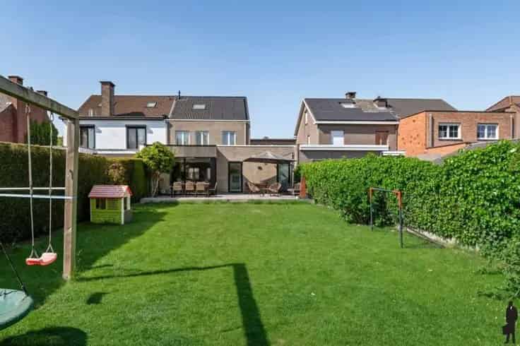 Huis Te Koop 4 slaapkamers 2 badkamers Zuidtuin 234m² EPC B