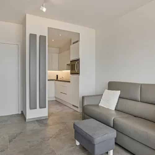 Penthouse Zeezicht De Panne Terrassen Gerenoveerd