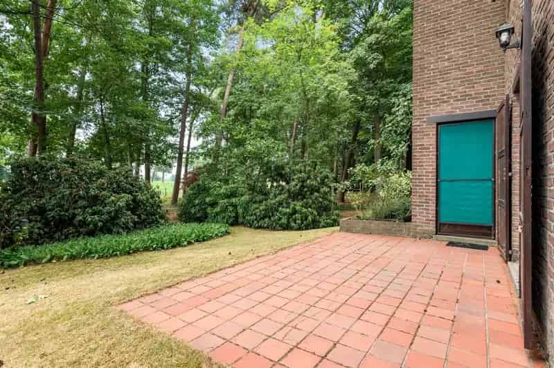 Charmante woning grote tuin Essen woonbos