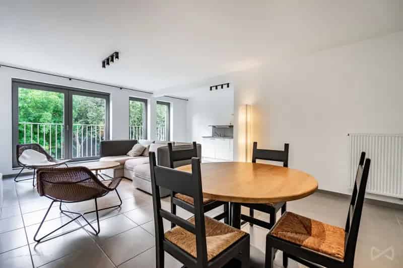 Appartement te huur Brussel Stad Nabij Tour Taxis