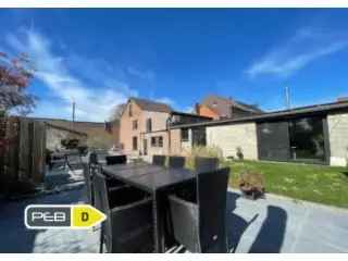 Huis te koop Poucet 315m² gerenoveerd