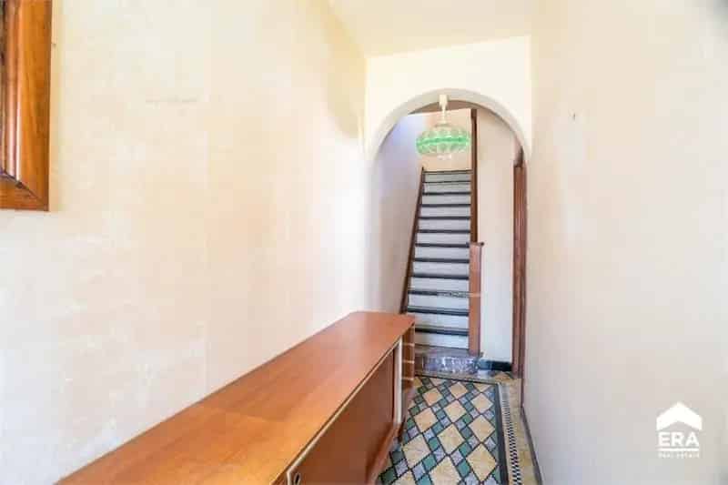 Huis te koop Langemark: 2 slaapkamers, tuin en garage