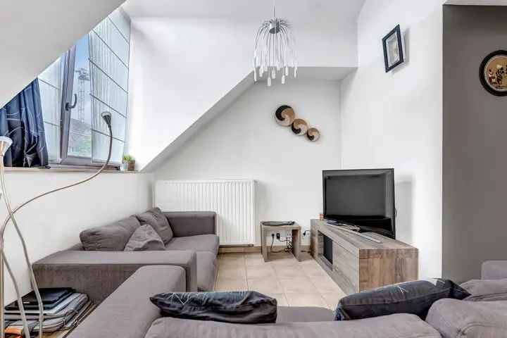 Duplex 3 slaapkamer in Anderlecht