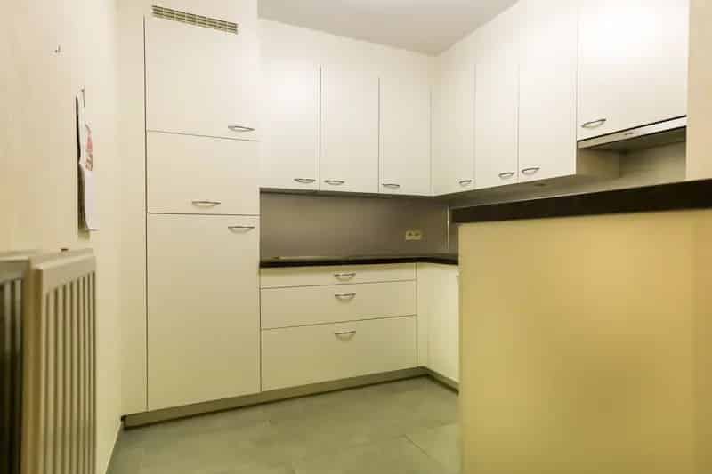 Appartement te huur Haasdonk - gerenoveerd gelijkvloers met garage