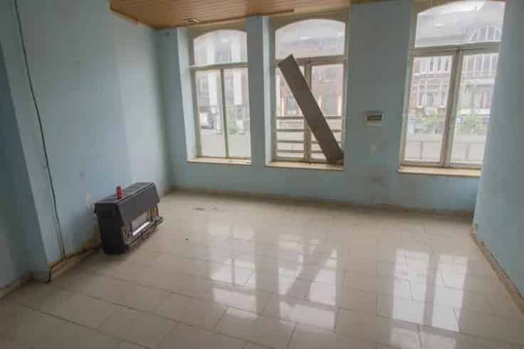 Te Koop: Twee Gebouwen Nabij Universiteitscentrum Charleroi