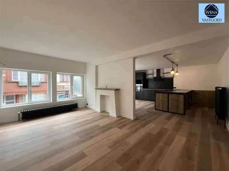 Gerenoveerd Appartement te Huur Brakel