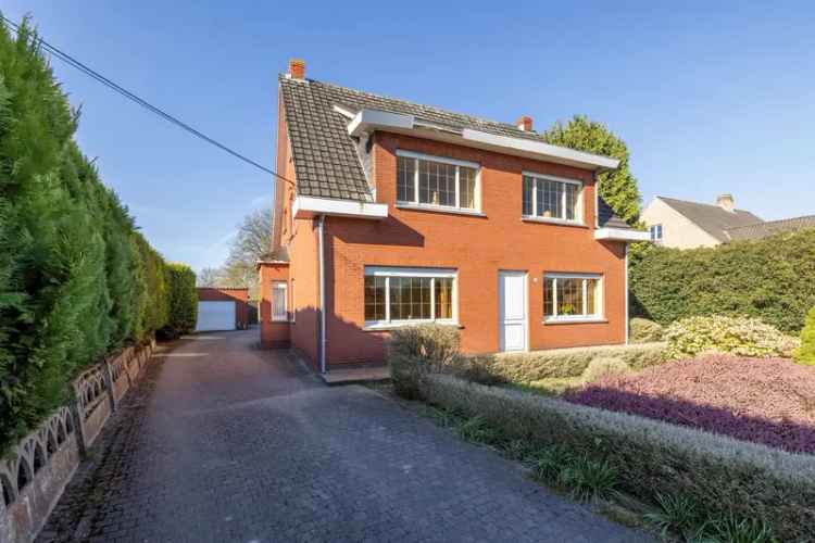 Te renoveren woning 2343m²