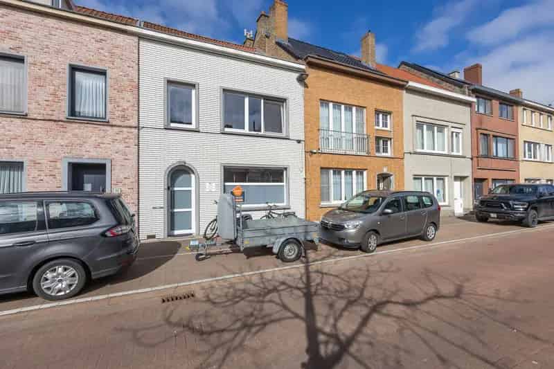 Gerenoveerde Rijwoning Oostende