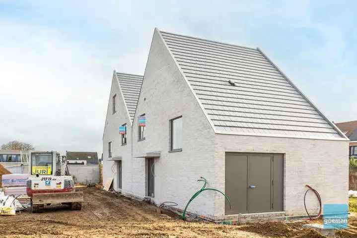 Te koop woning in hartje Lede met moderne nieuwbouwfaciliteiten