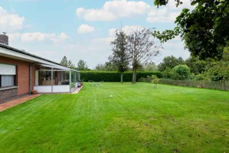 Roeselare - Te koop bungalow met 4 slaapkamers op 1522m²