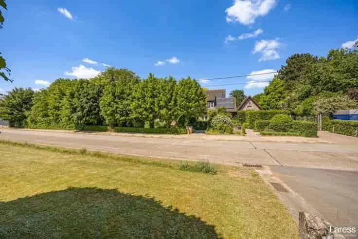 Villa Te Koop Diest Ruime Tuin 4 slaapkamers Praktijkruimte