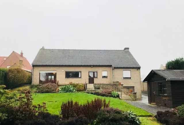 Huis te huur Zonnebeke: Instapklare villa 3 slaapkamers 2 garages