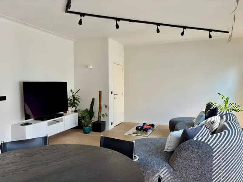 Antwerpen Appartement 2 Slaapkamers Garage Te Huur