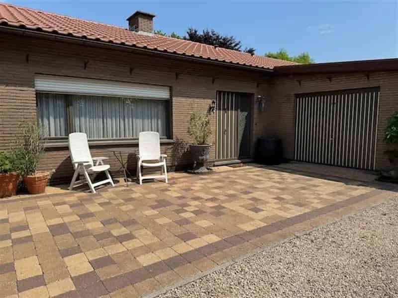 Bungalow te koop Lochristi - bedrijfswoning