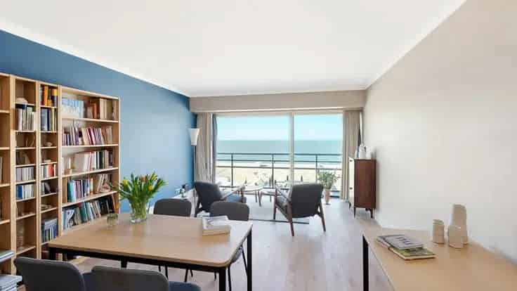 Studio Te Koop Zeedijk Knokke Panoramisch Zeezicht
