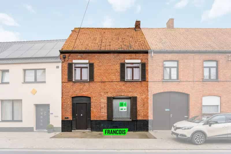 Te renoveren woning 3 slaapkamers Leke