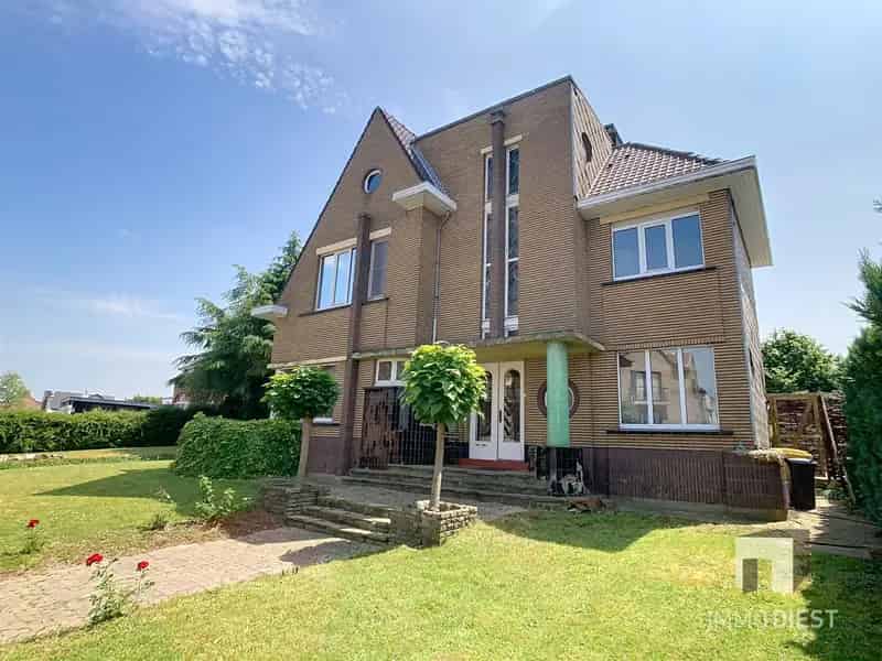 Huis te koop Scherpenheuvel: Art-deco Gezinswoning met 4 slaapkamers