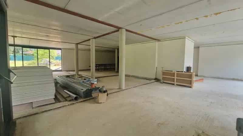 Handelspand te Huur Genk