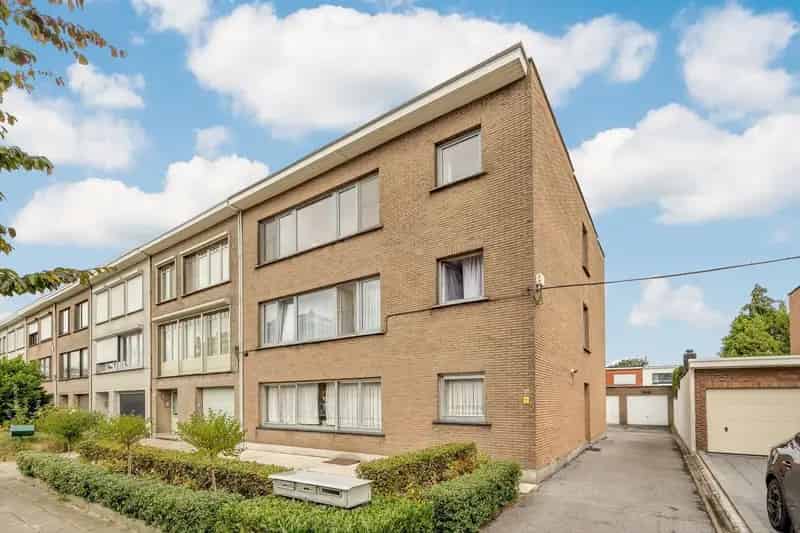 Appartement te koop Merksem 3 slaapkamers terras garagebox