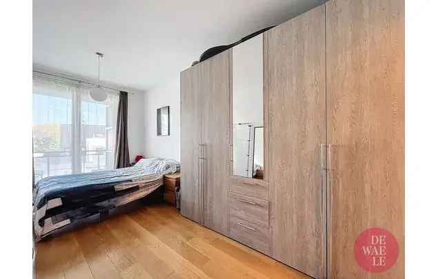 Huur 1 slaapkamer appartement van 70 m² in Brussels