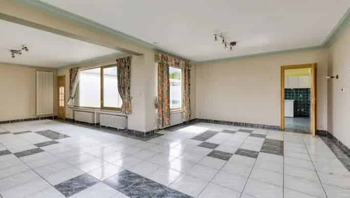 Te renoveren villa 5 slaapkamers Blankenberge