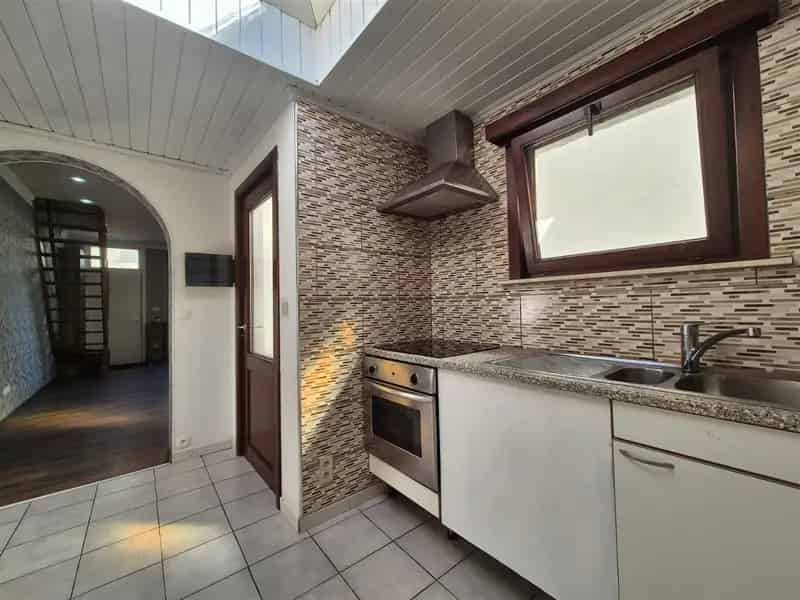 Huis te huur Wetteren: Gezellige woning met grote tuin