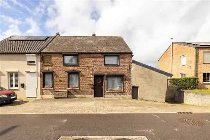 Huis Te Koop HOB 7a15 Rustige Buurt 4 slaapkamers