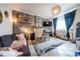 Huis te koop Saint Nicolas 2 gevels tuin terras 97m²