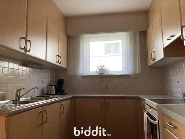 Ruim gelijkvloers appartement Melsele