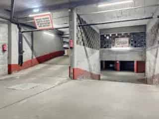 Parking te Koop Antwerpen Centrum - Dubbele Overdekte Staanplaats