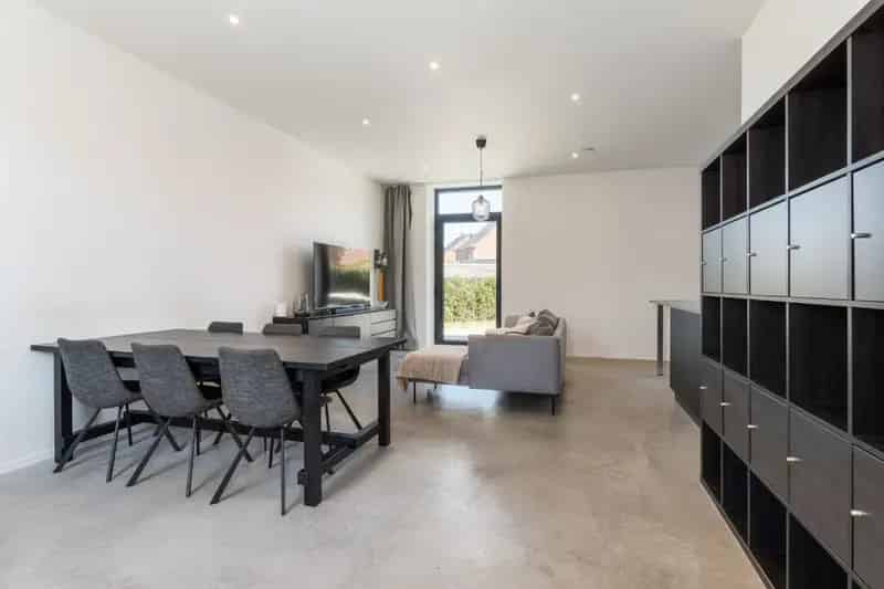 Huis te koop Aalter: gerenoveerde woning met nieuwe technieken