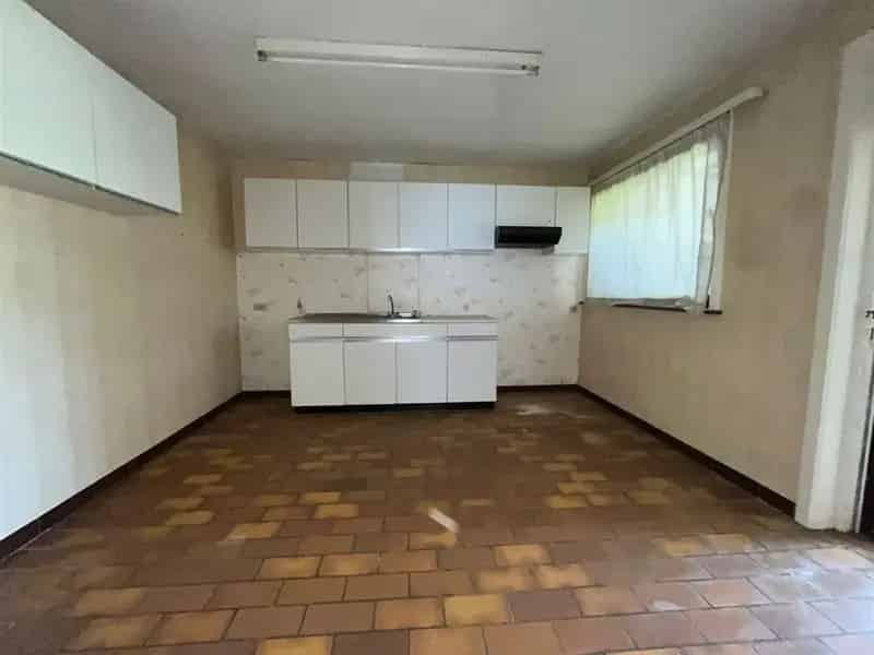 Huis te koop Baal: Volledig te renoveren woning met veel potentieel