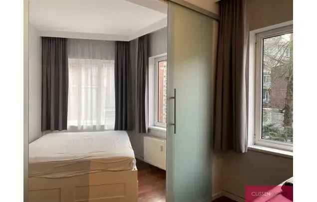 Huur 1 slaapkamer appartement van 67 m² in Antwerp