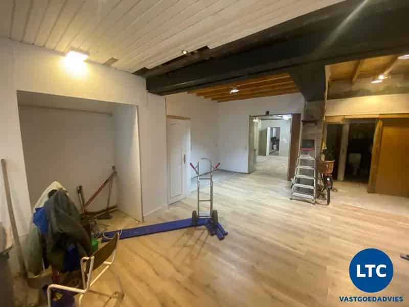 Te Koop Handelspand met Woonst Tienen Centrum