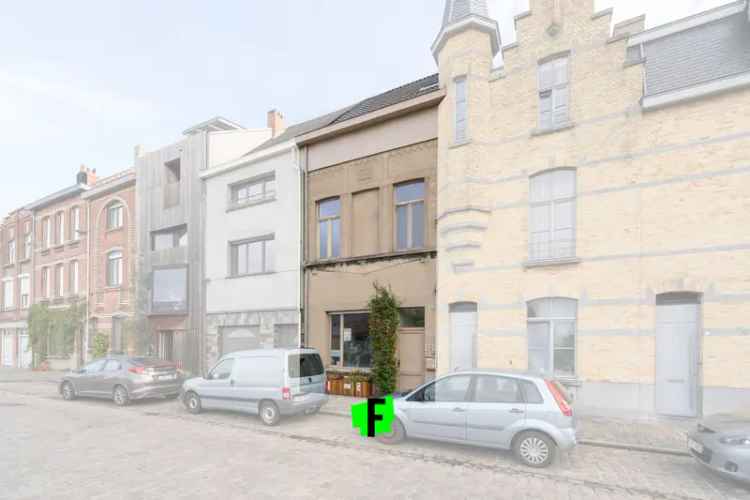 te koop ruime woning met stadstuin in Gentse Muide