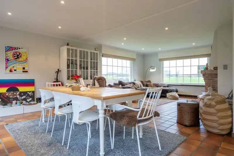 Te renoveren villa 5 slaapkamers Lauwe