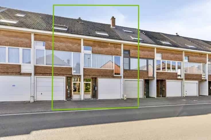 Huis Te Koop 3 Slaapkamers Garage Nabij Scholen