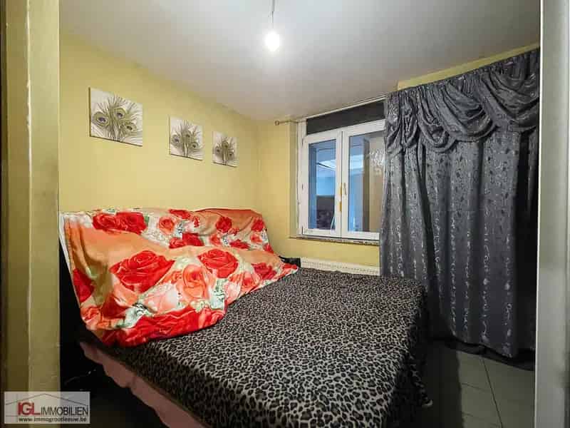 Opbrengsteigendom 4 Appartementen Sint-Pieters-Leeuw